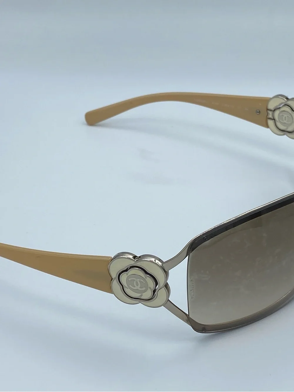 CHANEL Brown Gradient Shield Sunglasses with Gold Camellia Accents
